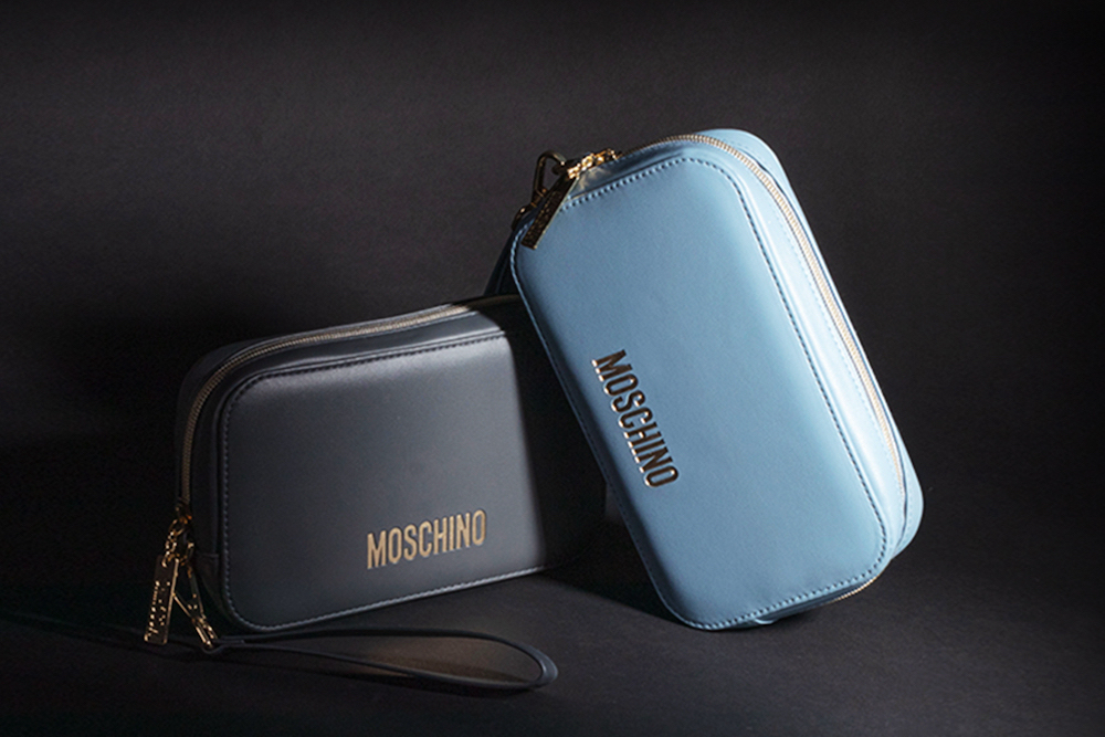 Launch des exklusiven China Airlines x MOSCHINO Crossover Travel Kit